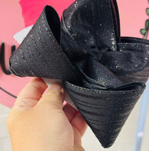 Load image into Gallery viewer, Black dazzle bow
